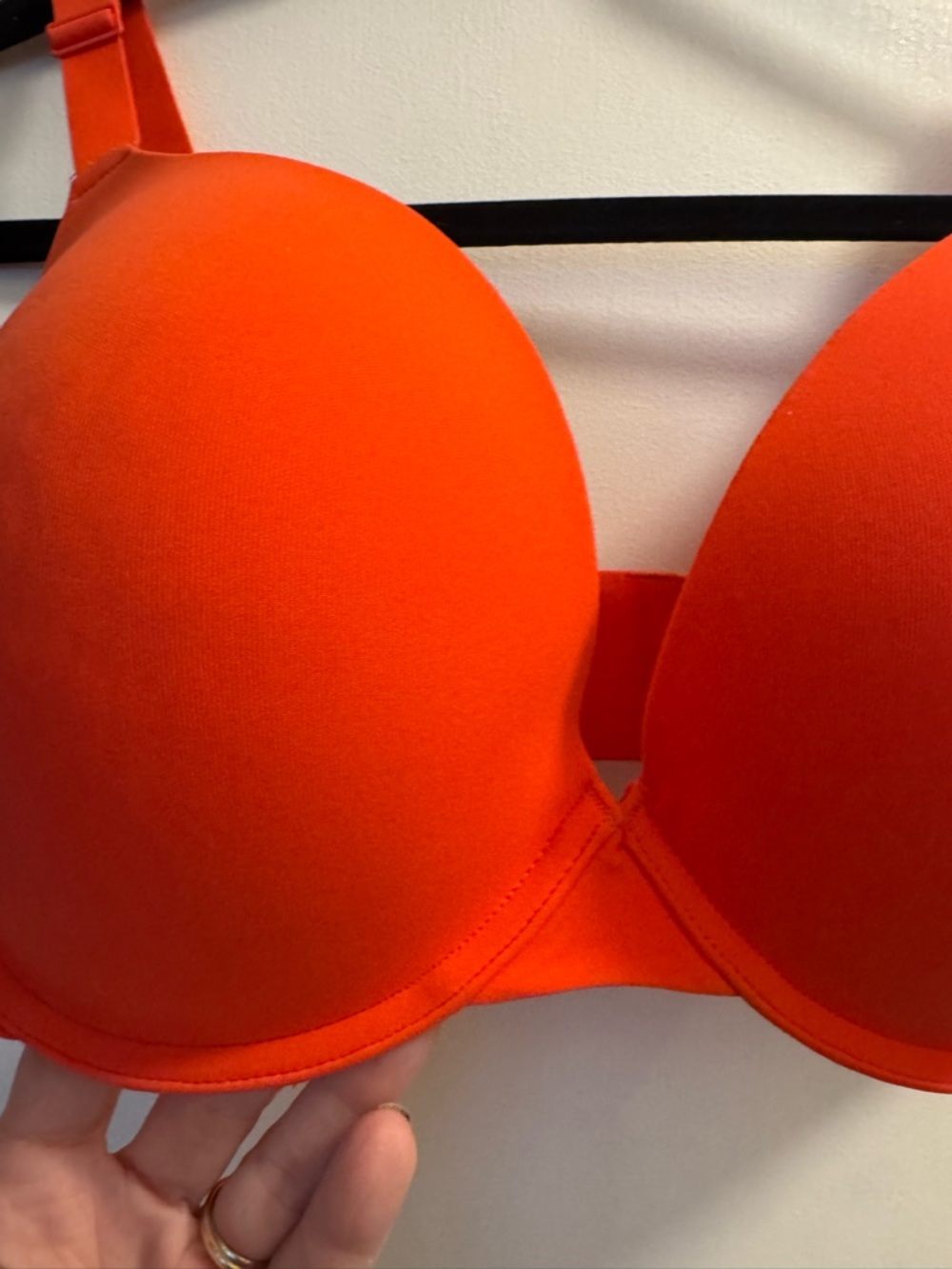 SKIMS Molded push up Demi Bra in Bright Orange - Picture 2 of 6